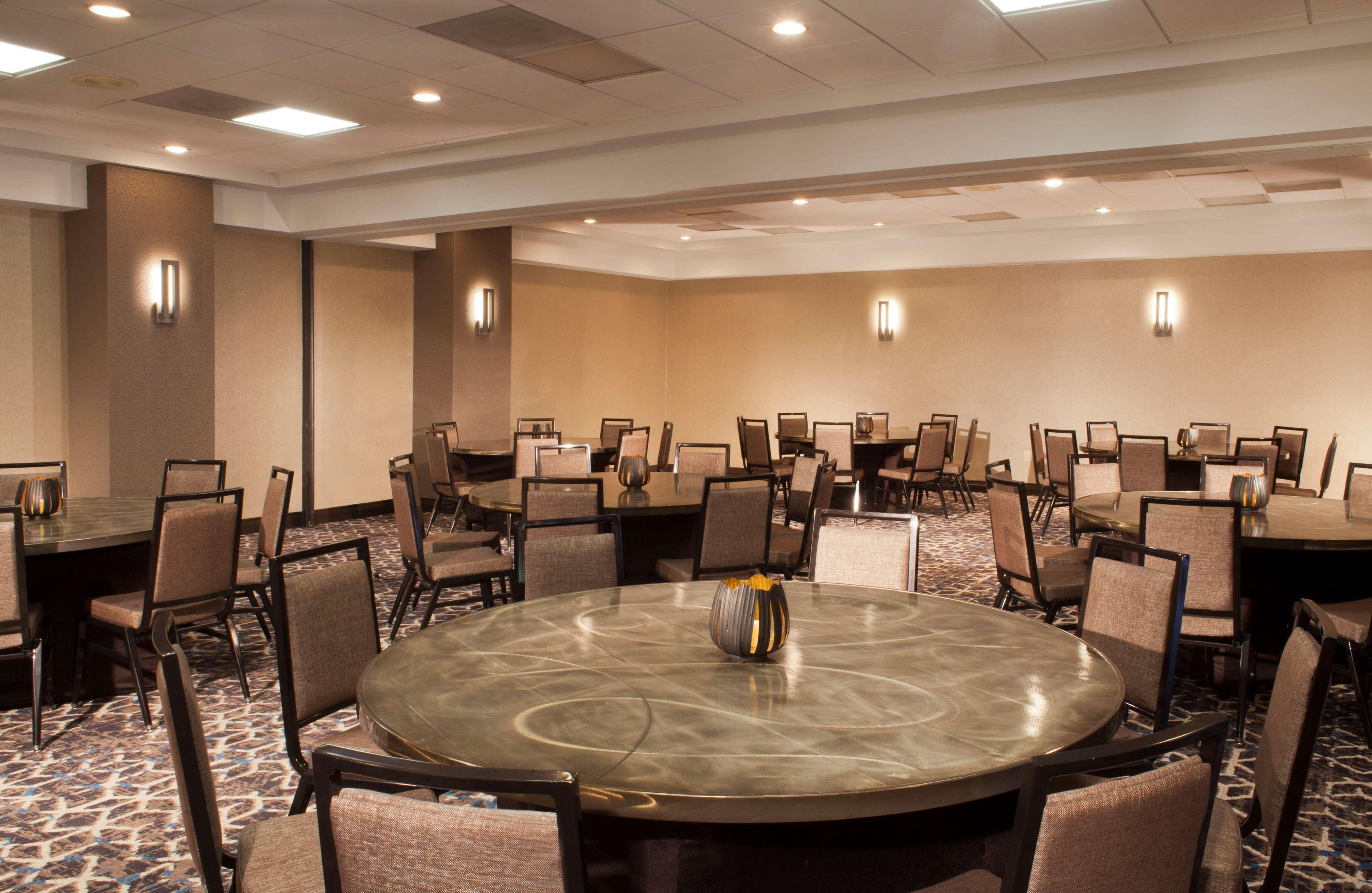 Embassy Suites By Hilton Dulles Airport Herndon Exteriör bild